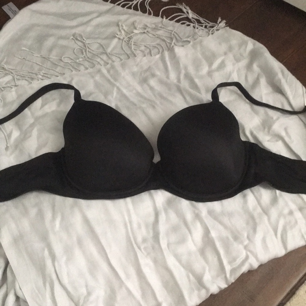 Victoria’s Secret Standard Bra